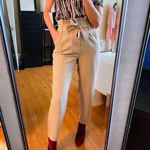 Romeo + Juliet Couture Khaki Tie Belt Pants